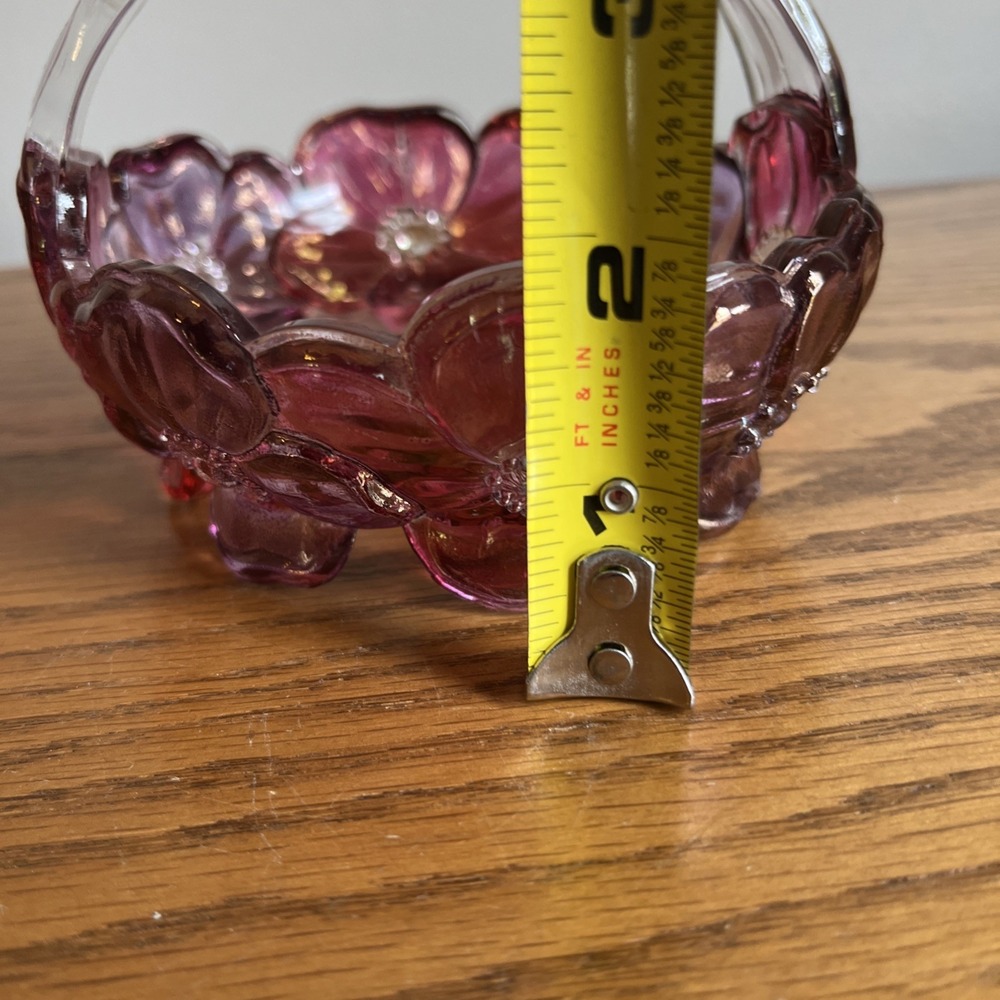 Vintage Westmoreland Dogwood Pansy Purple & Pink Glass Basket, Trinket Dish - Picture 10 of 11